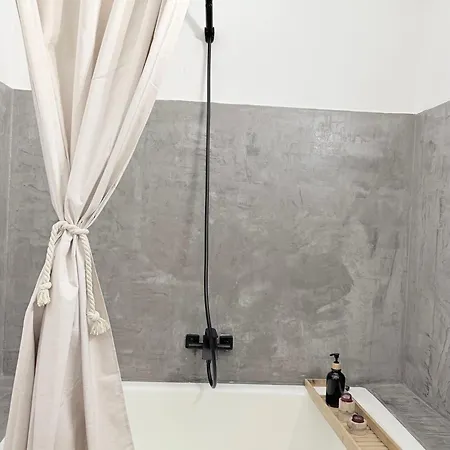 Lejlighed Orion, En El Centro De *