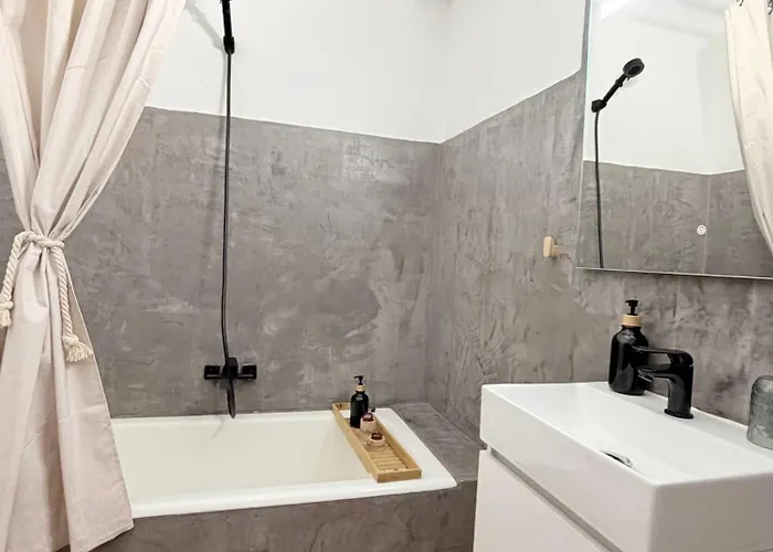 Apartamento Orion, En El Centro De Vigo